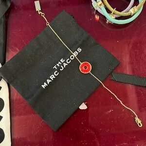 Marc Jacobs Women’s bracelet with gold chain